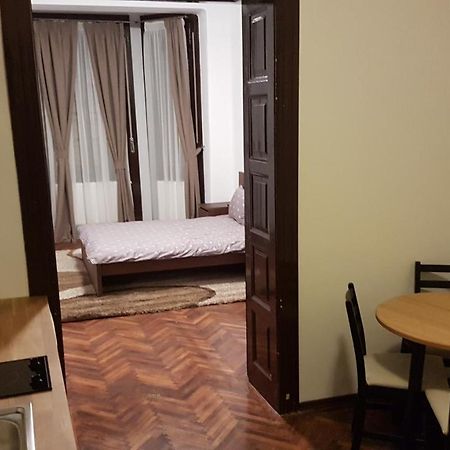Cosy Studio-Apartament Oradea Ngoại thất bức ảnh